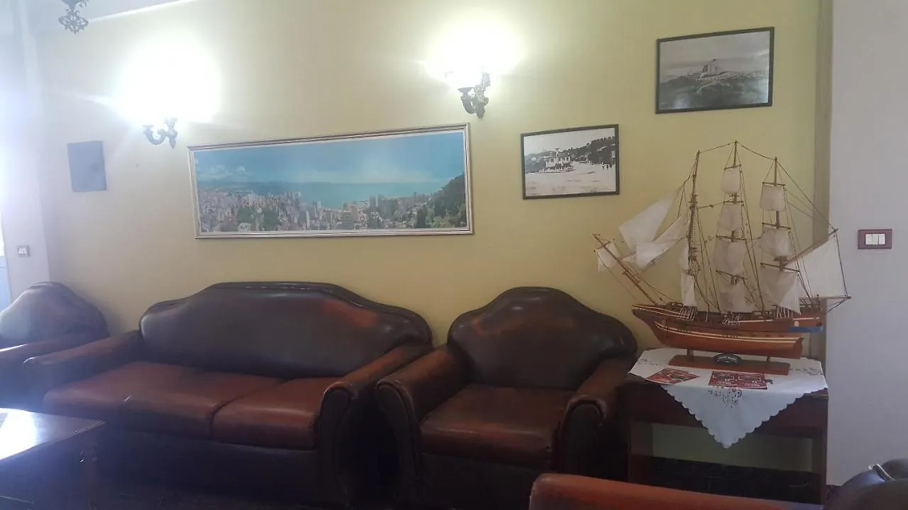 Mediteran Hotel Durres Albania